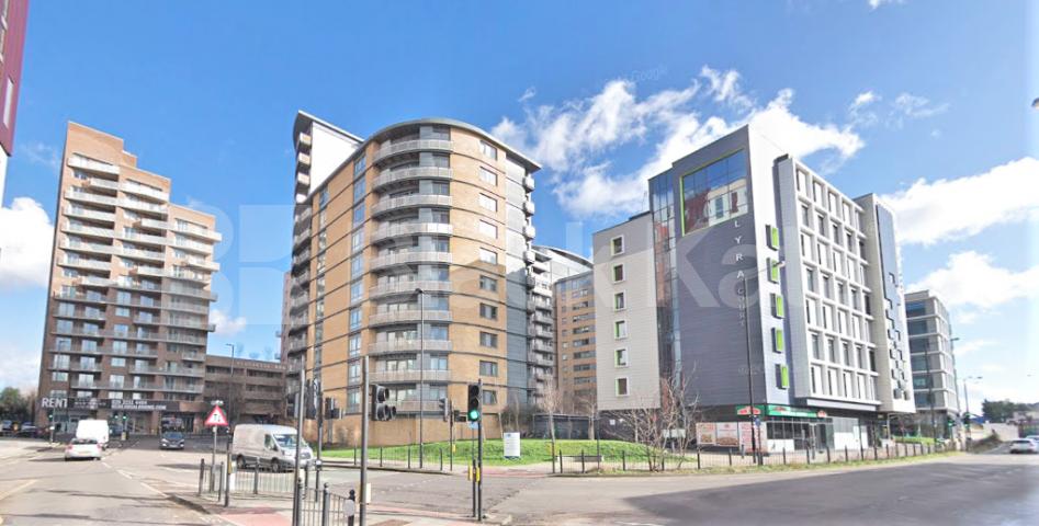 			LET, 1 Bedroom, 1 bath, 1 reception Apartment			 Victoria Road, ACTON 